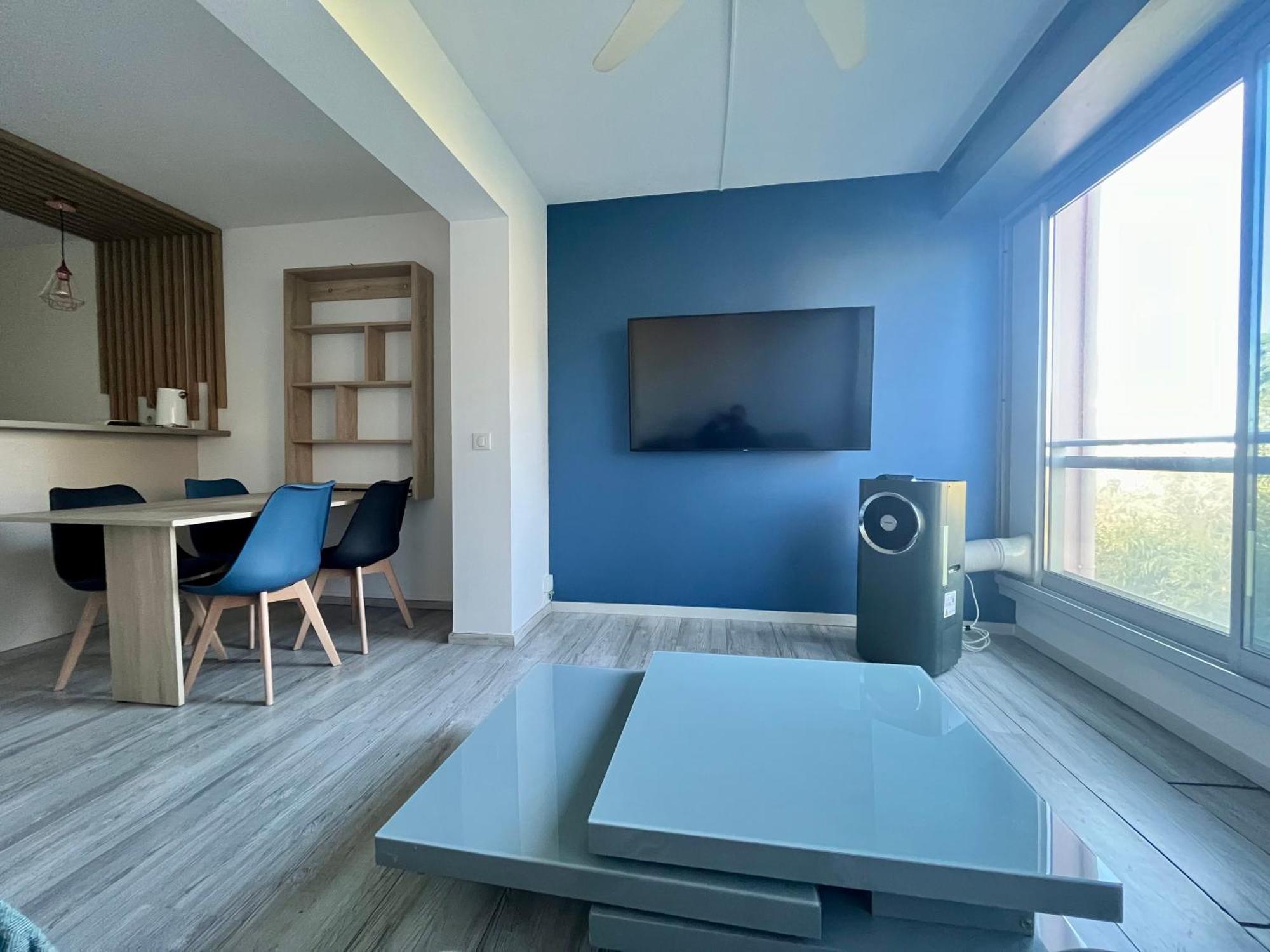 Apt Golfe Juan - 5Min Des Plages - Parking Privee - Piscine Rooftop Vallauris Eksteriør billede